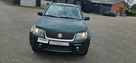 Suzuki Grand Vitara til salg hos Nabilli