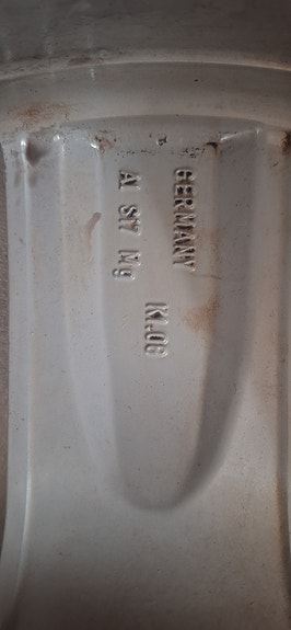 Product image 8 of 9
