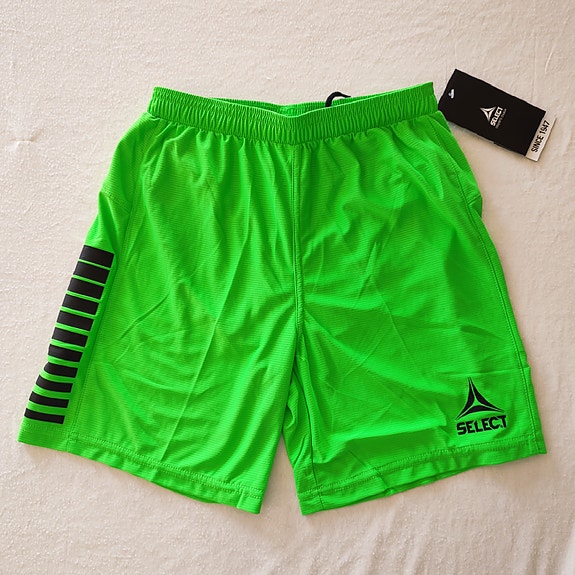 Product image 16 of 25
