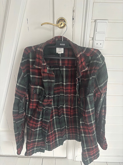Product image 2 of 16