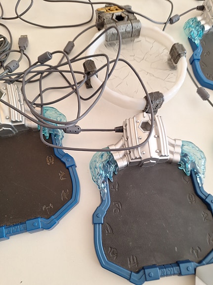 Product image 3 of 3