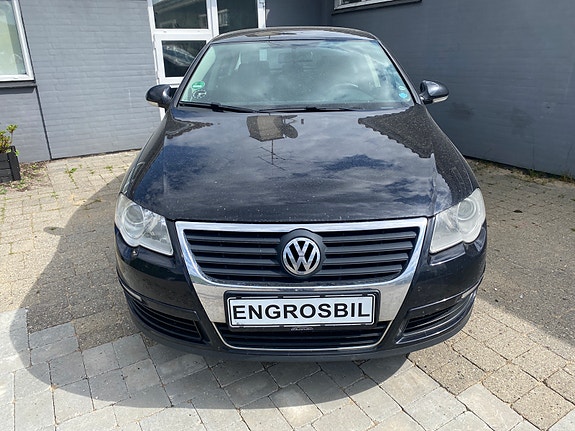 Volkswagen Passat 2006 photo 2