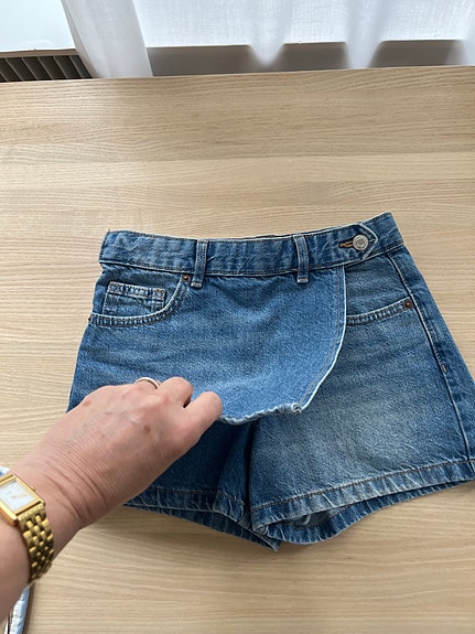 Product image 2 of 14