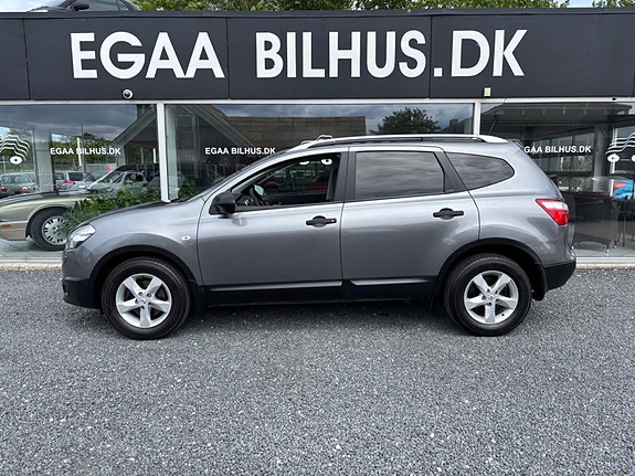 Nissan Qashqai+2
