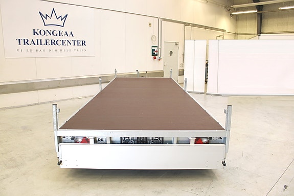 Product image 16 of 32