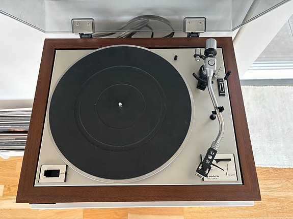 Product image 3 of 6