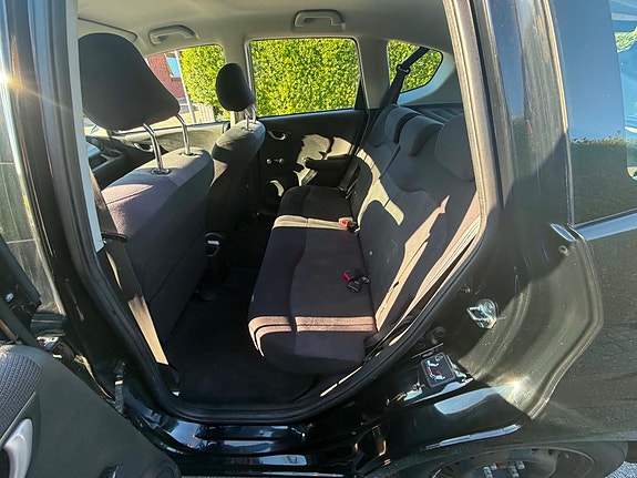 Honda Jazz 2009 photo 2