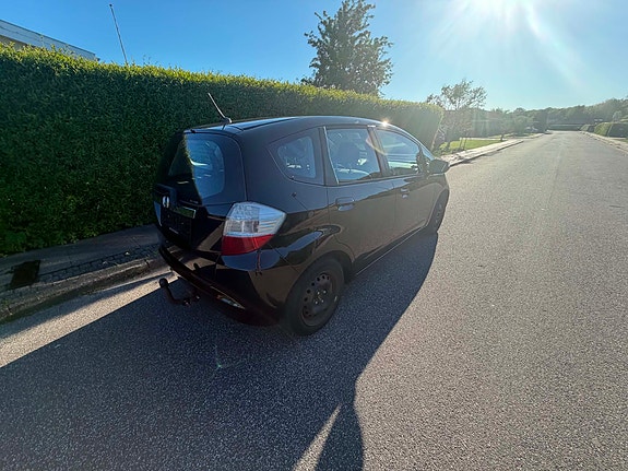 Honda Jazz 2009 photo 4