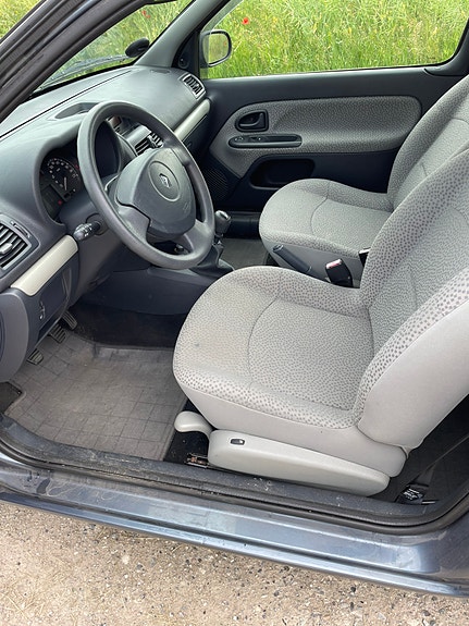 Renault Clio Ii 2006 photo 5