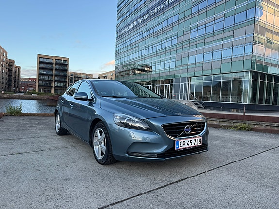 Volvo V40 til salg hos Nabilli