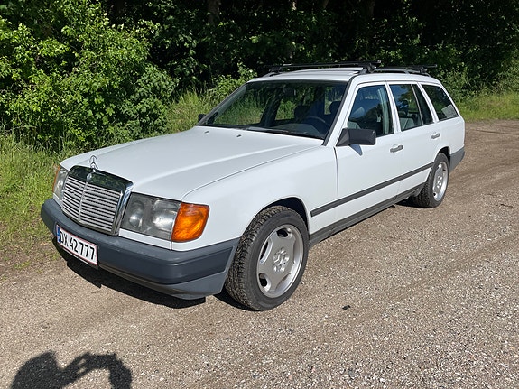 Mercedes 230 TE til salg hos Nabilli