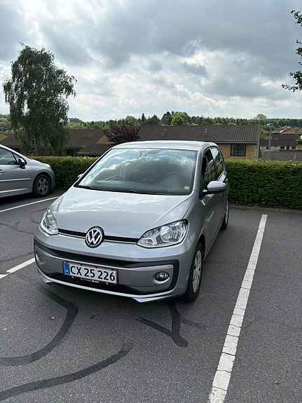 VW UP! til salg hos Nabilli