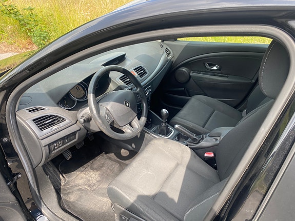 Renault Megane Iii 2011 photo 5