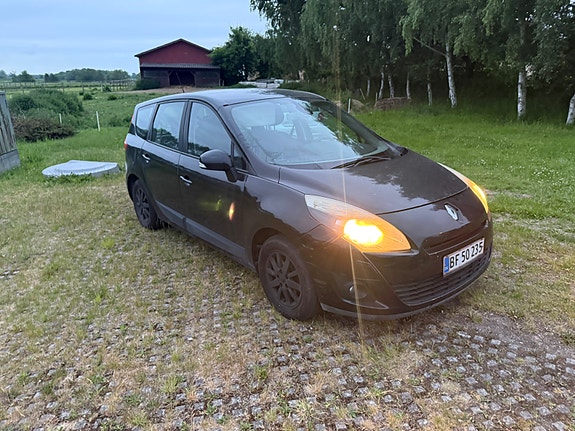 Renault Grand Scenic III til salg hos Nabilli