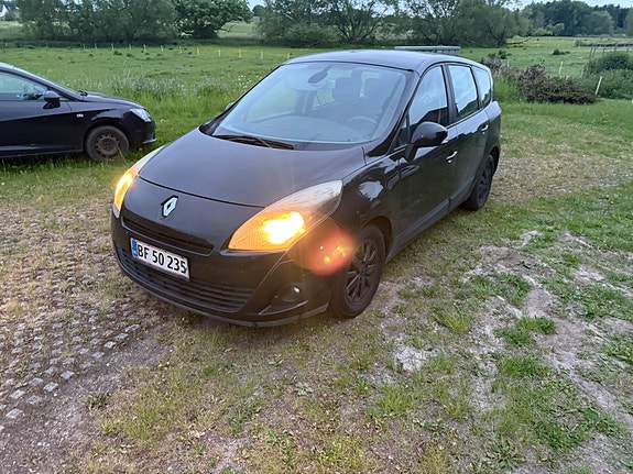 Renault Grand Scenic III til salg hos Nabilli