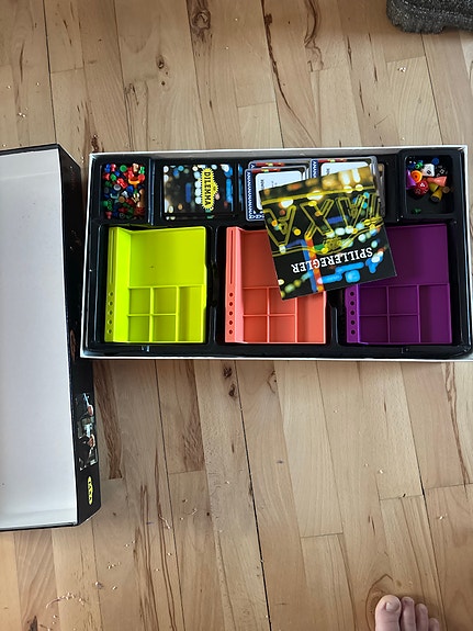 Product image 2 of 9