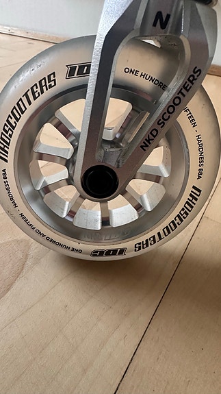 Product image 3 of 9