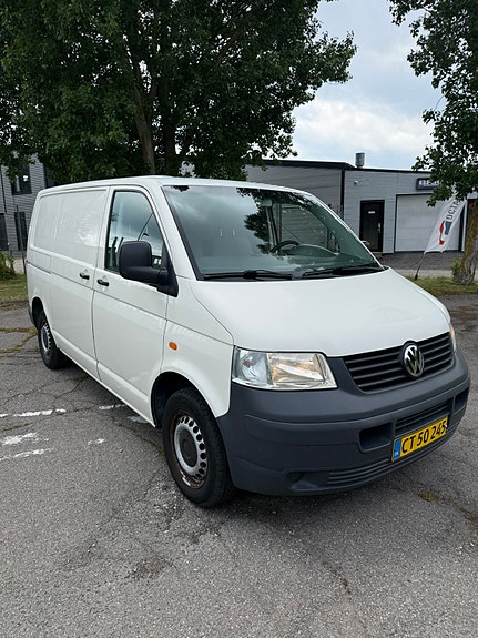 VW Transporter til salg hos Nabilli