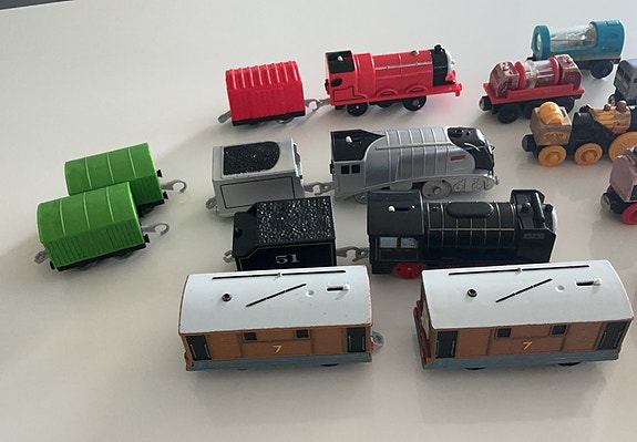 Product image 2 of 7