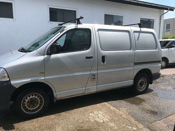 Toyota HiAce til salg hos Nabilli