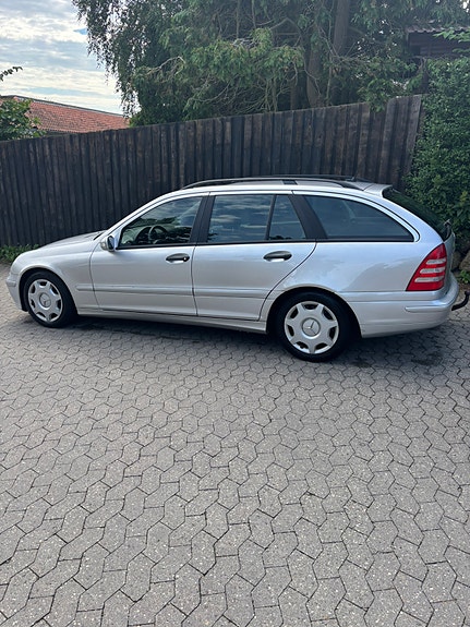 Mercedes C220 til salg hos Nabilli