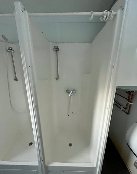 Product image 18 of 20
