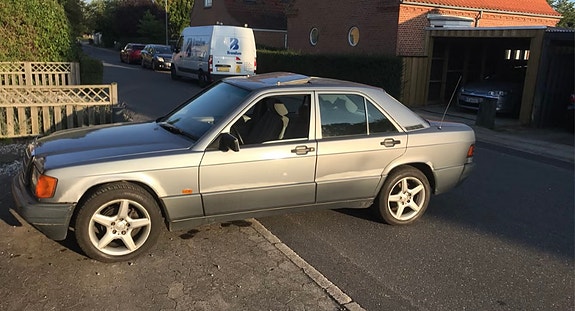 Mercedes 190 til salg hos Nabilli