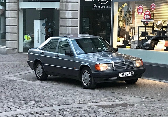Mercedes 190 til salg hos Nabilli