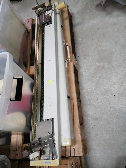 Product image 2 of 9