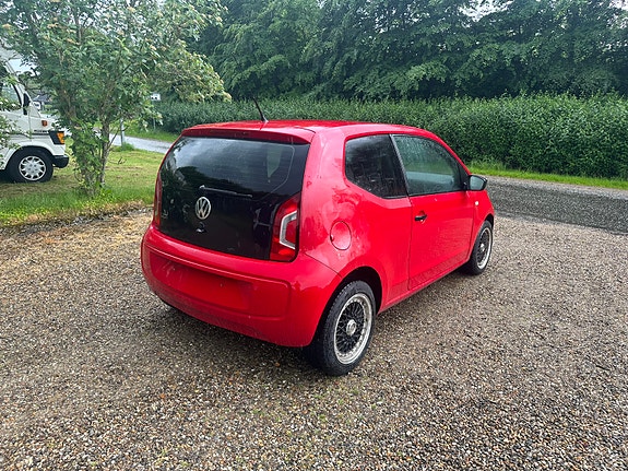 VW UP! til salg hos Nabilli
