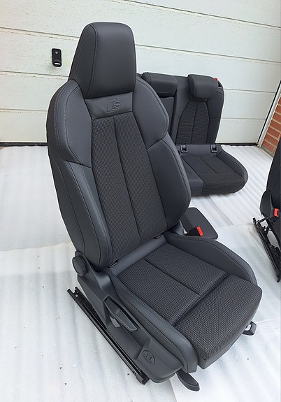 Product image 18 of 32