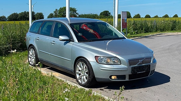 Volvo V50