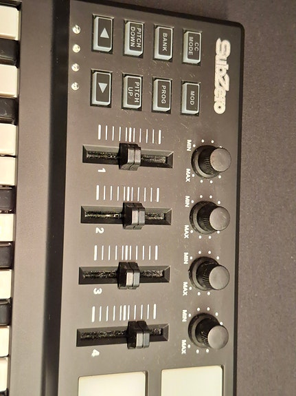 Product image 4 of 6