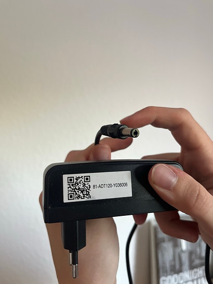 Product image 8 of 9