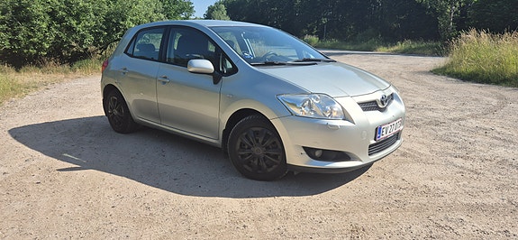 Toyota Auris 2008 photo 5