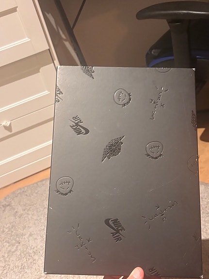 Product image 9 of 10