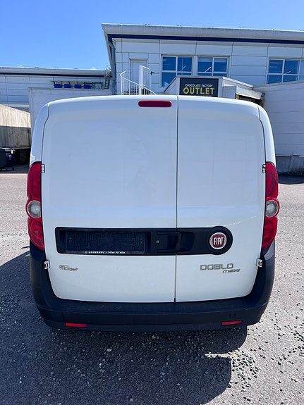 Fiat Doblò Cargo 2010 photo 4