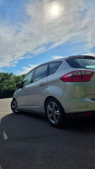 Ford C-Max 2015 photo 5