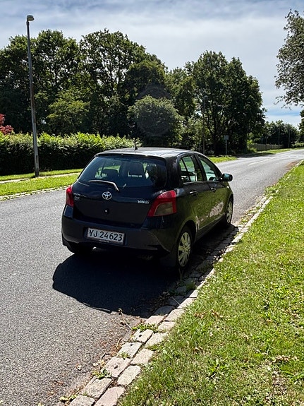 Toyota Yaris 2006 photo 3