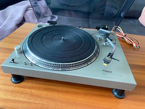 Used Technics SL-1200MK6 Turntables for Sale | HifiShark.com