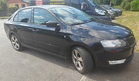 Skoda Rapid 2013 photo 3