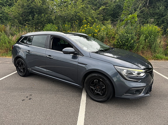 Renault Megane Iv 2017 photo 2