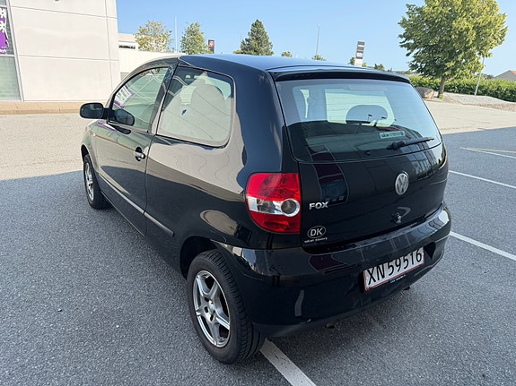 Volkswagen Fox 2005 photo 2