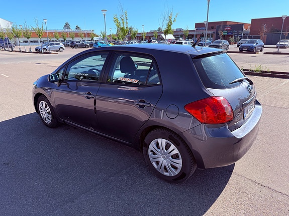 Toyota Auris 2007 photo 4