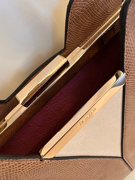 Product image 2 of 14