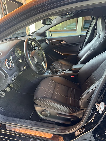 Mercedes-Benz A180 D 2015 photo 5