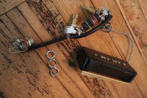 Product image 8 of 9