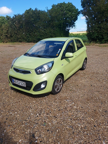 Kia Picanto 2013 photo 2