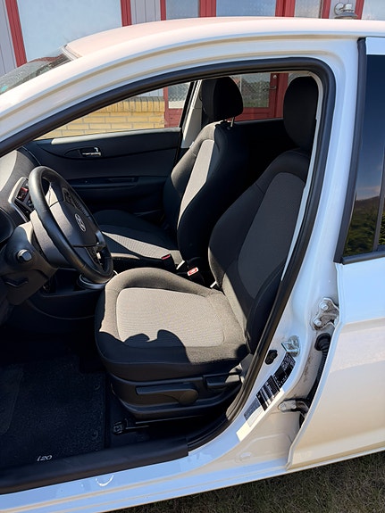 Hyundai I20 2014 photo 3