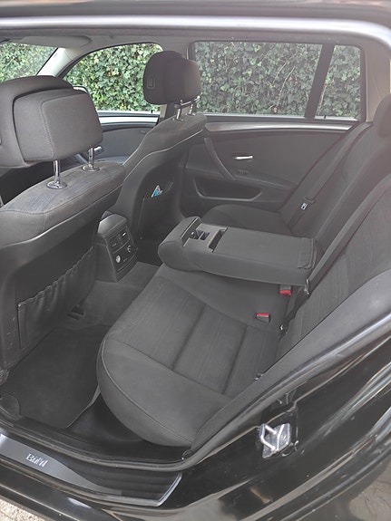 BMW 523I 2009 photo 3